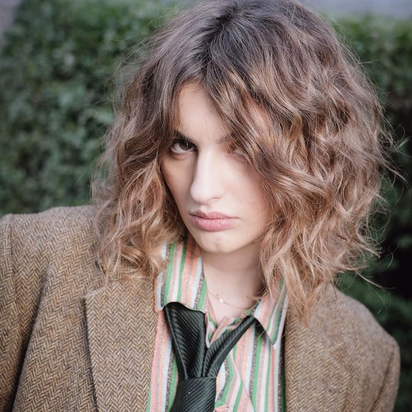 Grandioso Volumizing Spray 3.4 oz - Picture 2 of 13